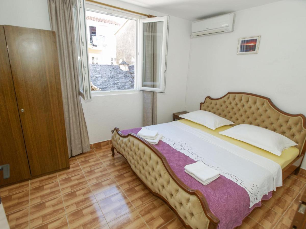Apartmani Marija Baška Voda Eksteriør billede
