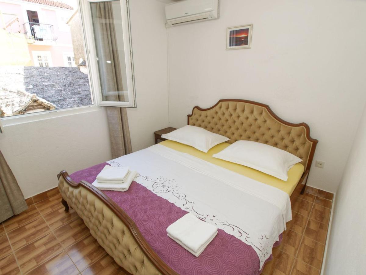 Apartmani Marija Baška Voda Eksteriør billede
