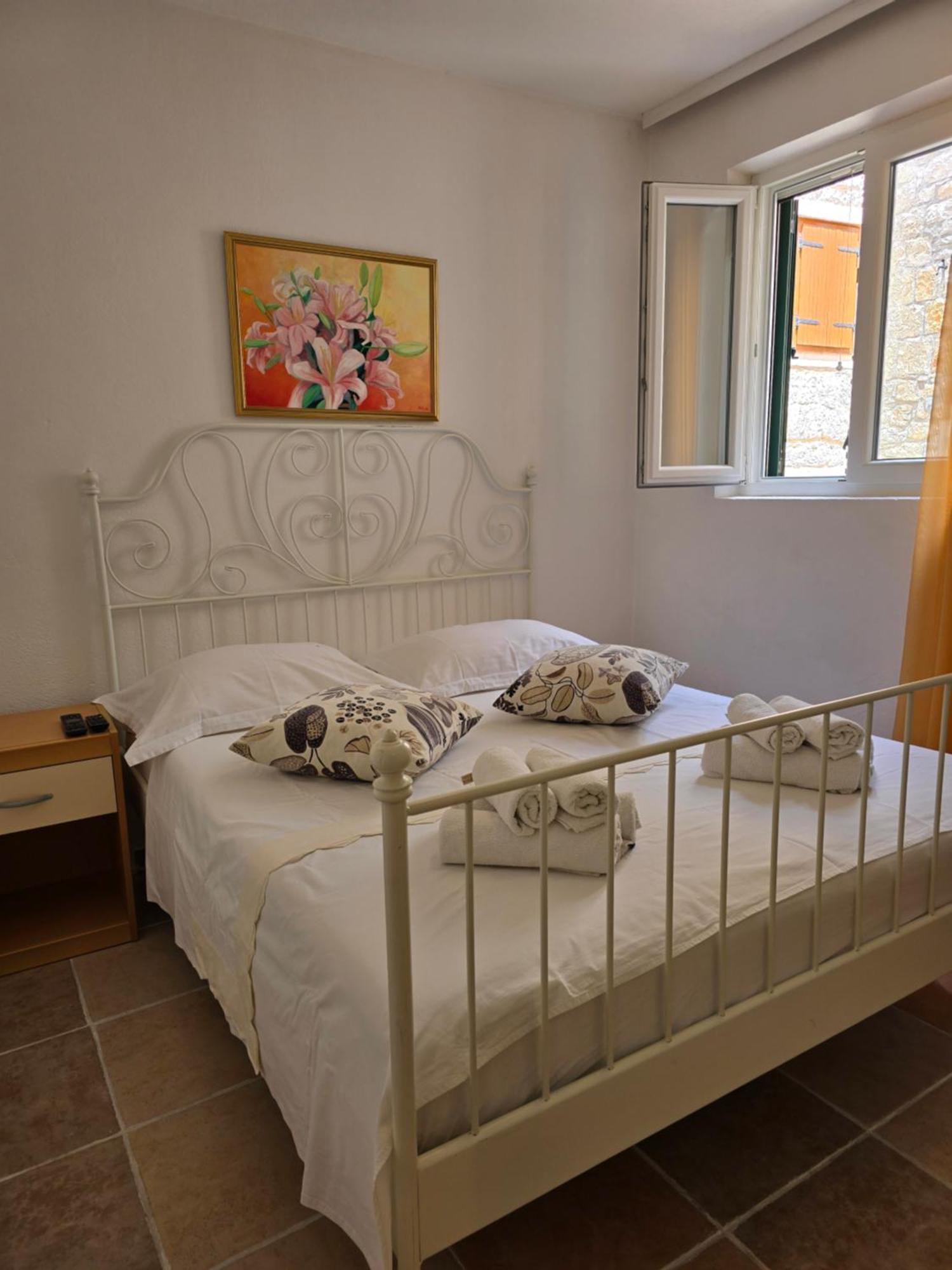 Apartmani Marija Baška Voda Eksteriør billede
